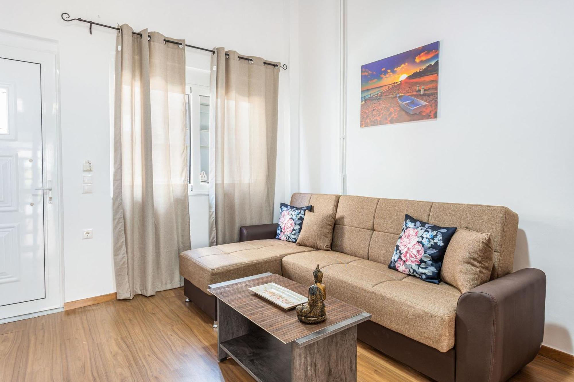 Neva's Apartment's In Center Chania 1 2 Apartamento La Canea
